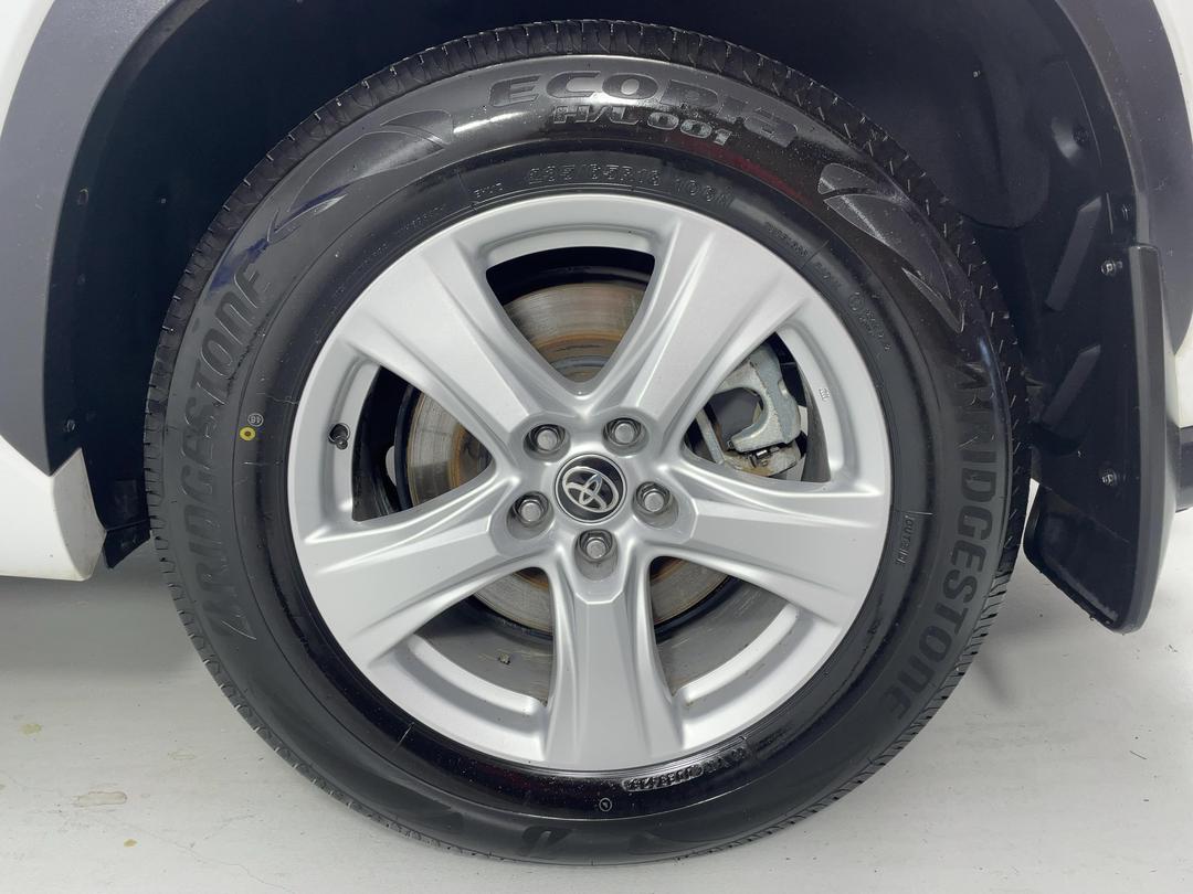 Photo '11' of Toyota Highlander