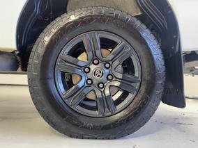 Photo '11' of Toyota Hilux