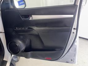 Photo '15' of Toyota Hilux