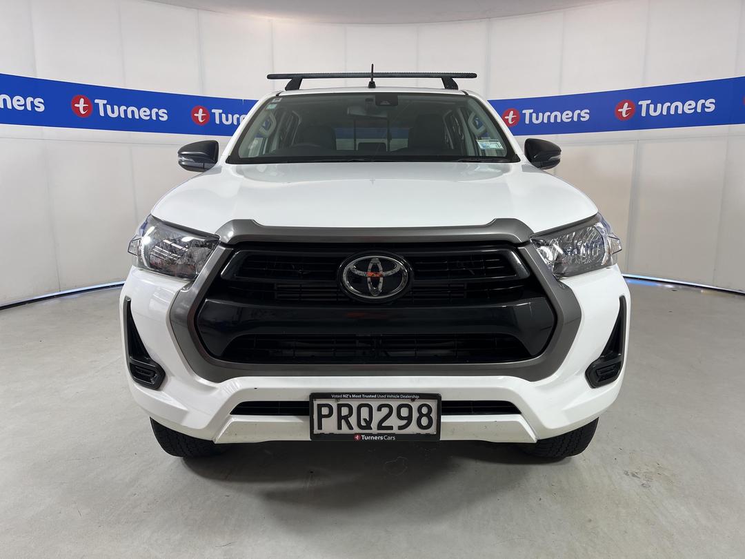 Photo '2' of Toyota Hilux