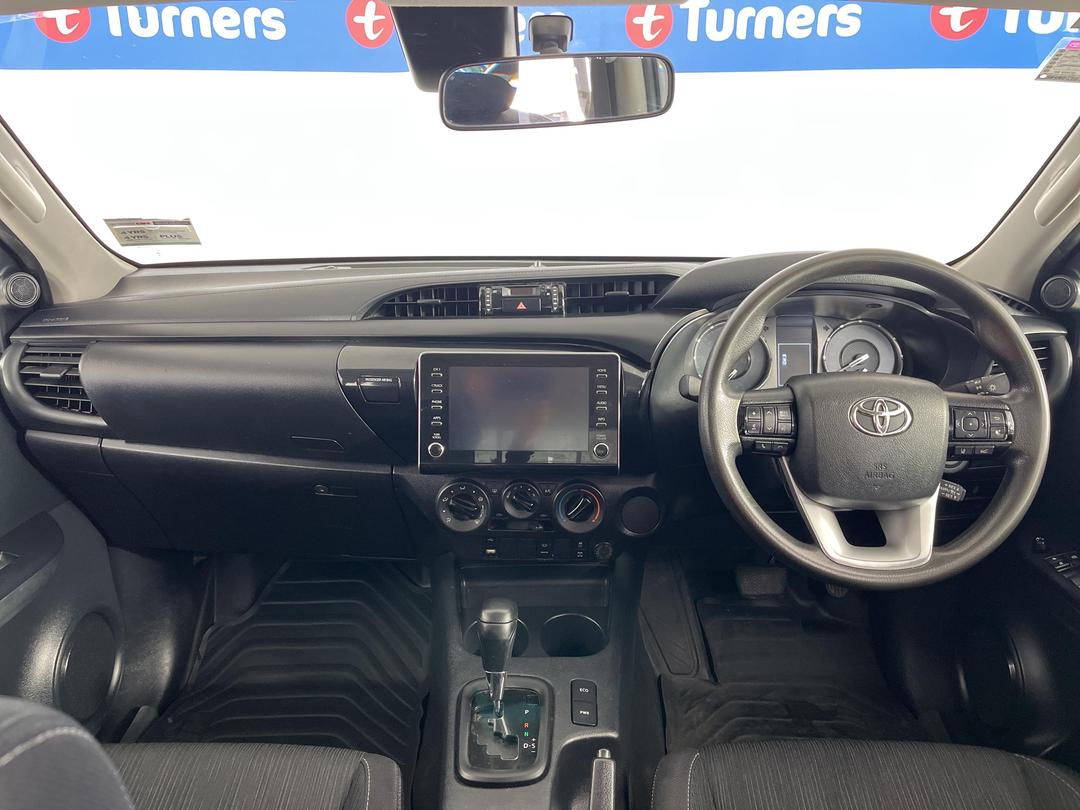 Photo '17' of Toyota Hilux