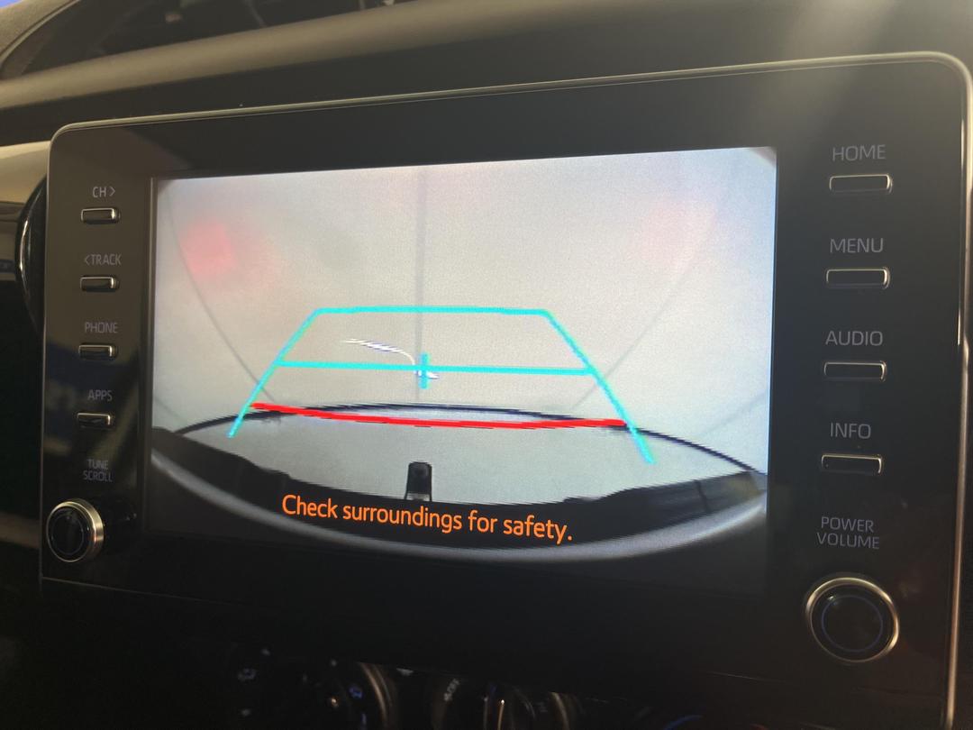 Photo '23' of Toyota Hilux