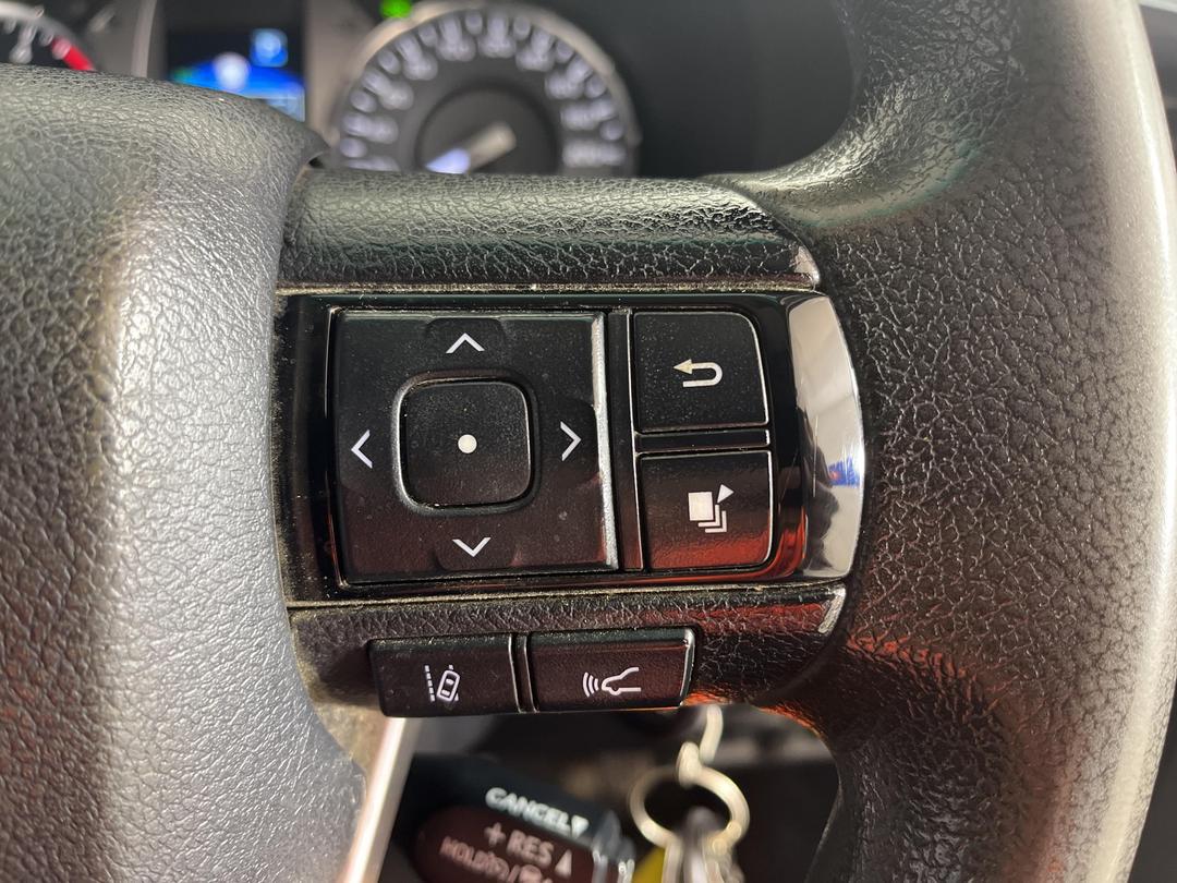 Photo '25' of Toyota Hilux