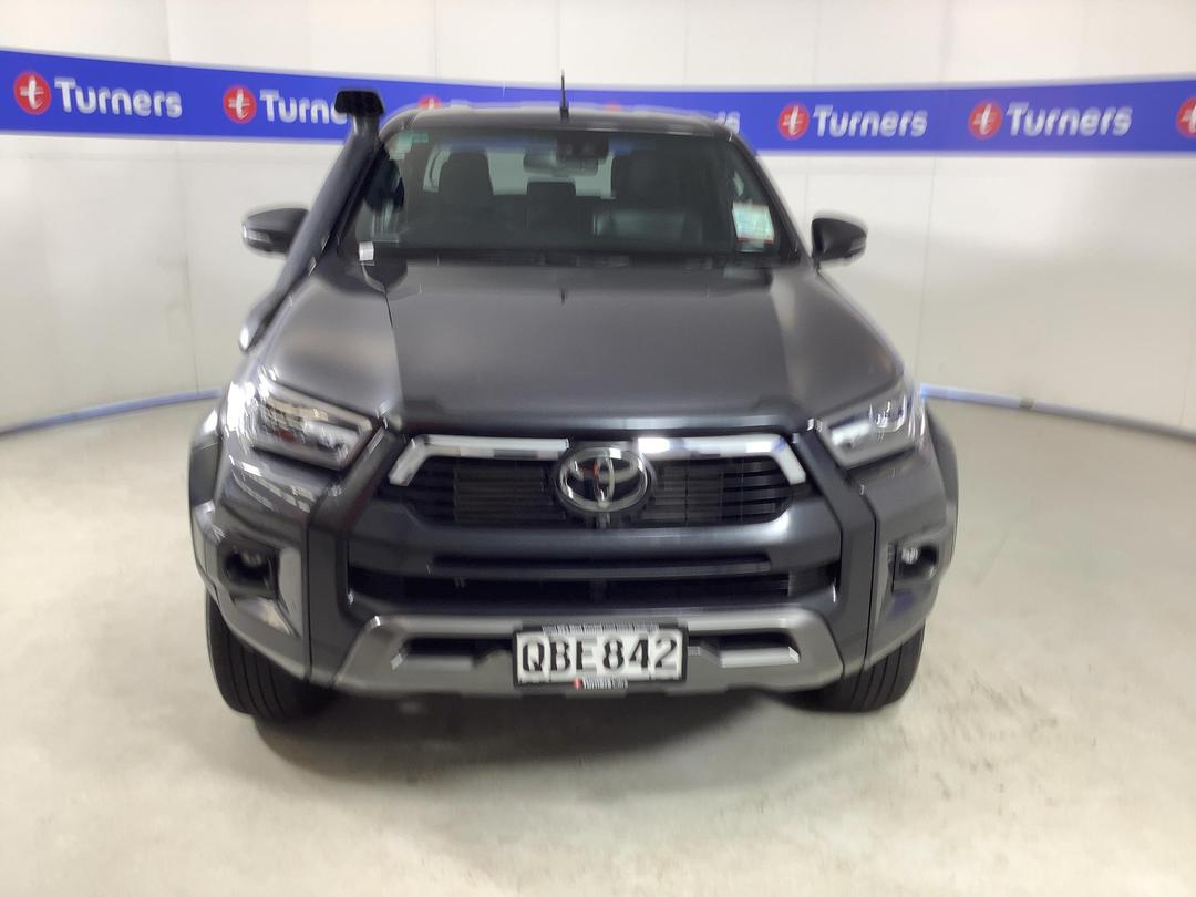 Photo '2' of Toyota Hilux