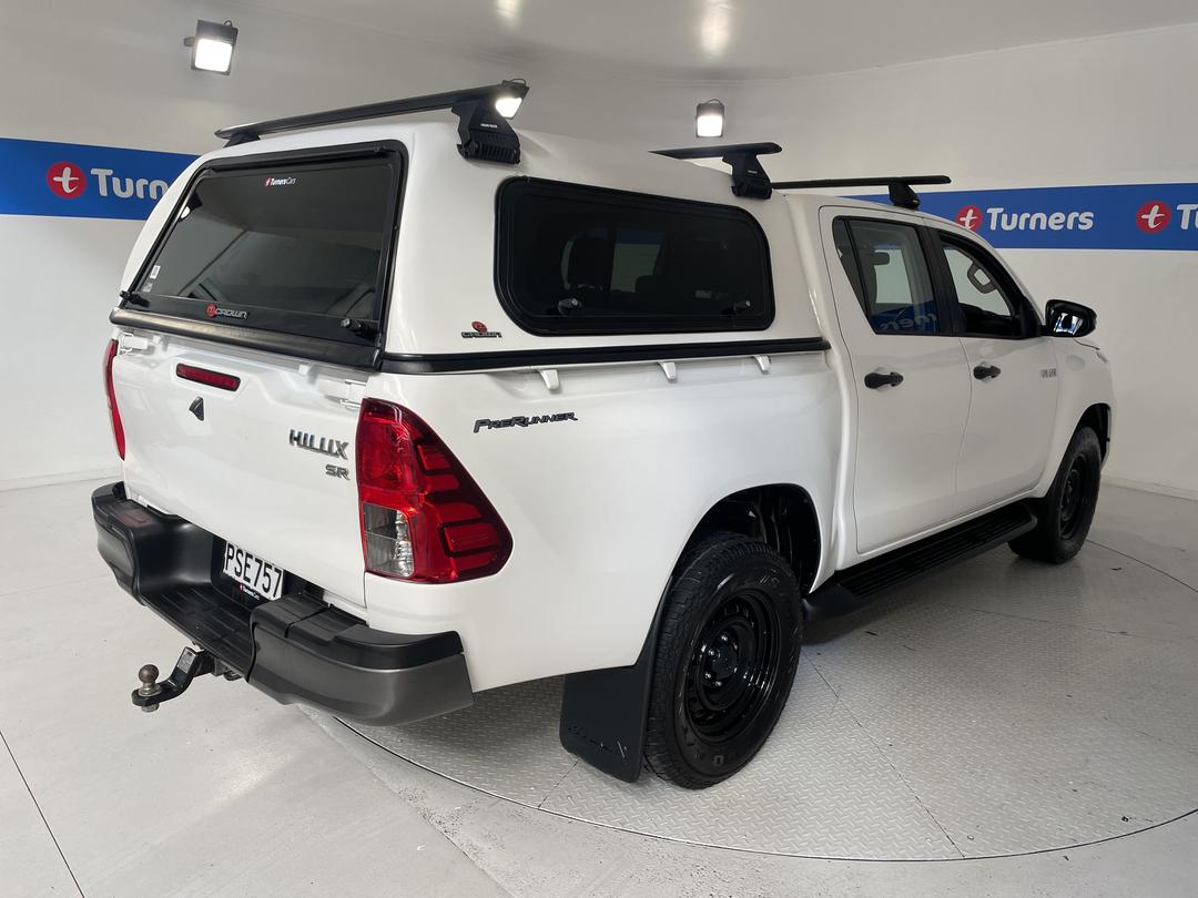 Photo '7' of Toyota Hilux