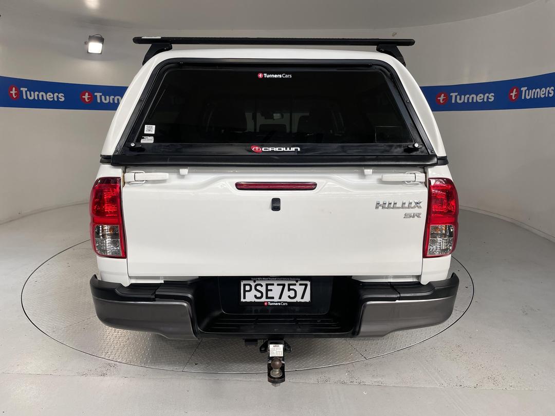 Photo '6' of Toyota Hilux