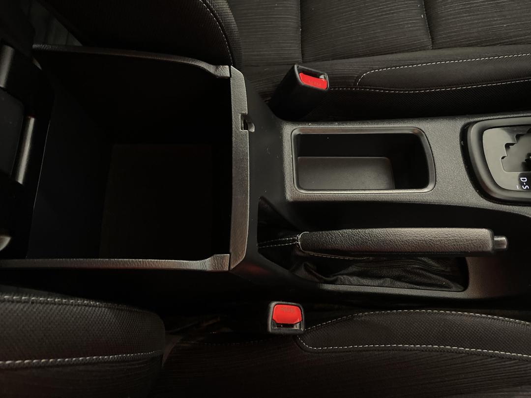 Photo '33' of Toyota Hilux