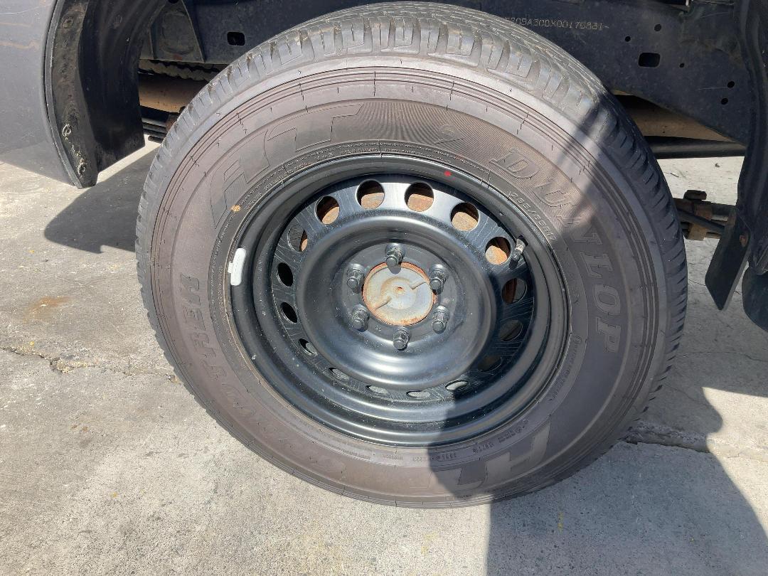 Photo '6' of Toyota Hilux SR5 TD DC