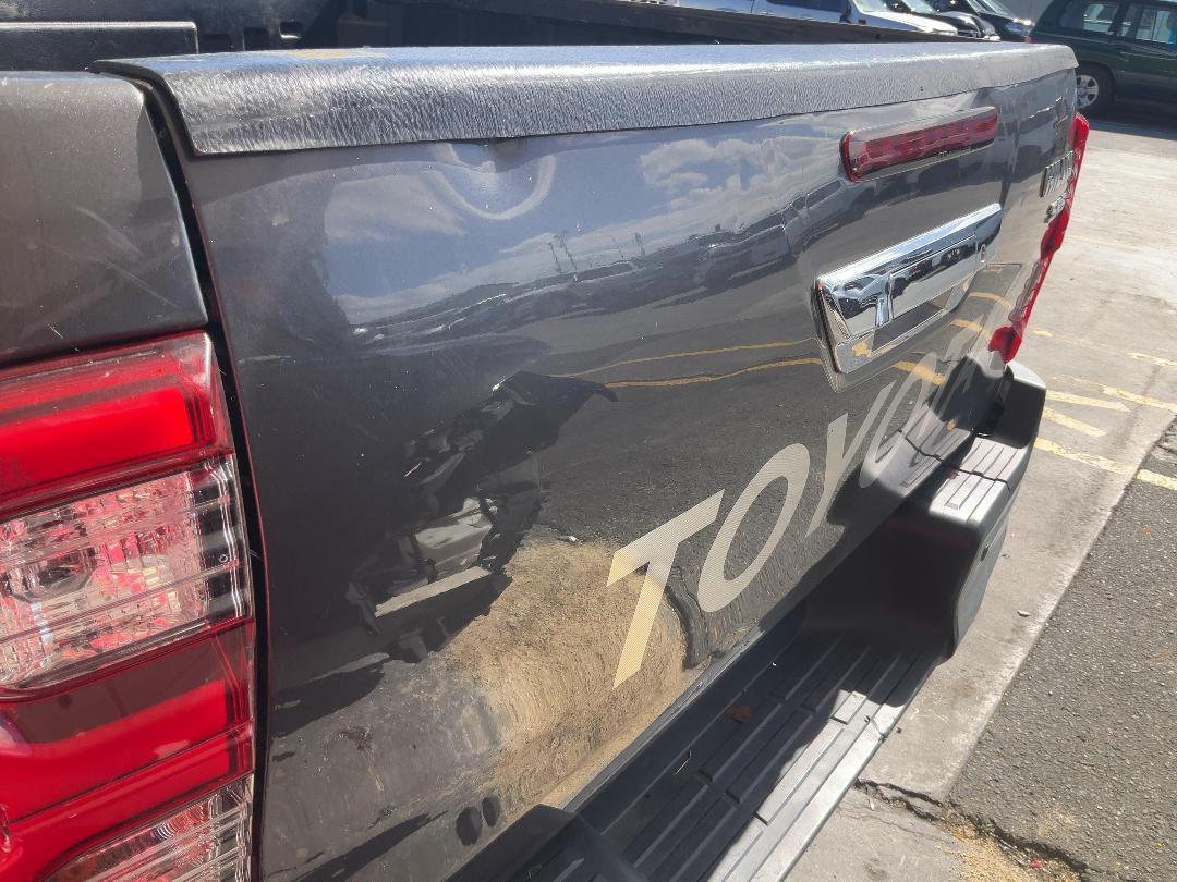 Photo '18' of Toyota Hilux SR5 TD DC