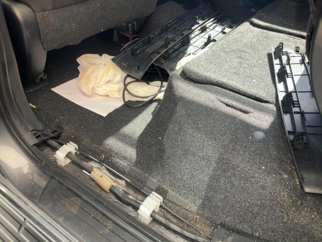 Photo '28' of Toyota Hilux SR5 TD DC