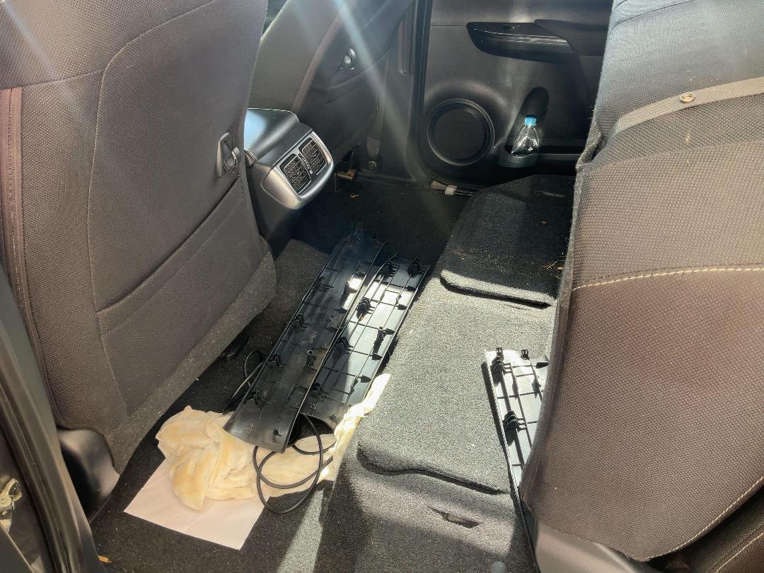 Photo '29' of Toyota Hilux SR5 TD DC