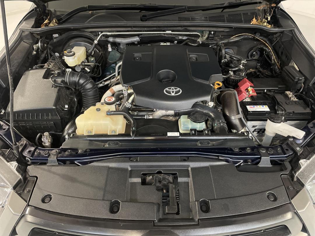 Photo '13' of Toyota Hilux