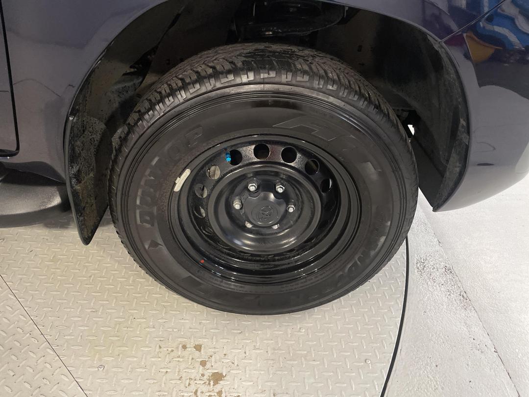 Photo '9' of Toyota Hilux