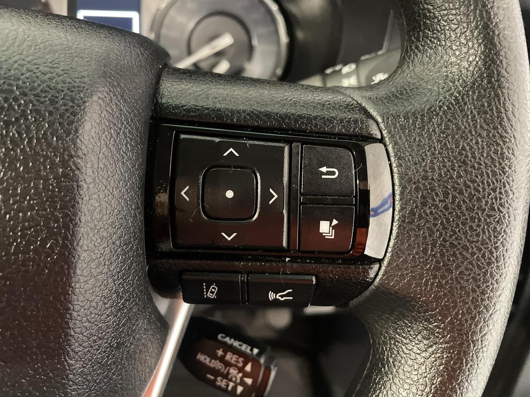 Photo '25' of Toyota Hilux