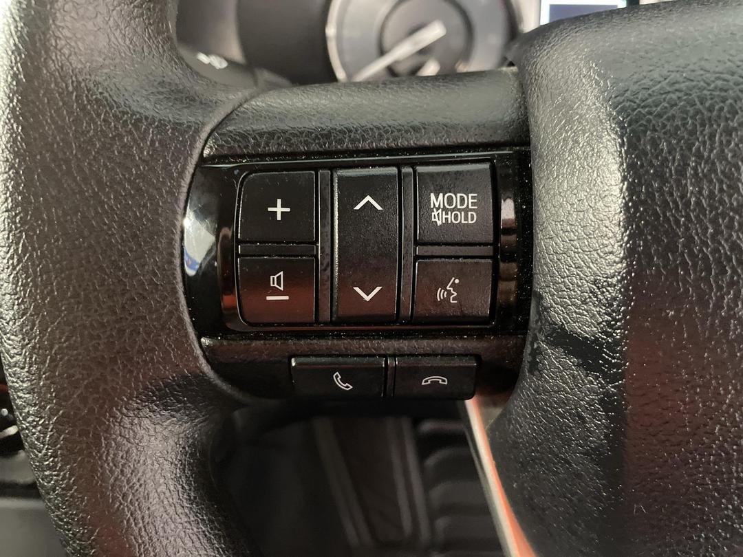 Photo '26' of Toyota Hilux