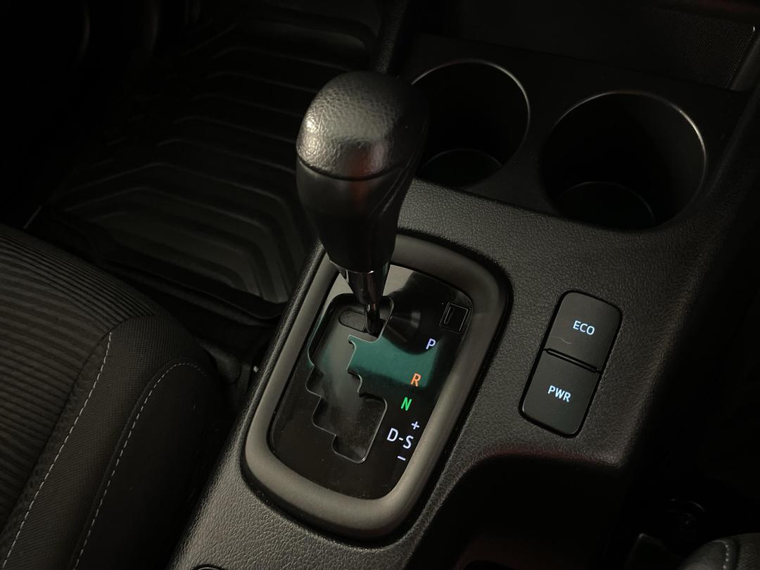 Photo '31' of Toyota Hilux