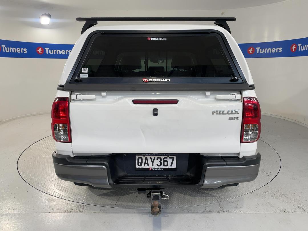 Photo '6' of Toyota Hilux