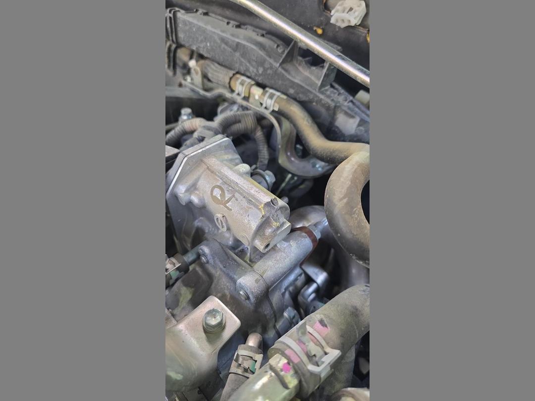 Photo '15' of Toyota Hilux SR5 Cruiser TD DC Photo '15' of Toyota Hilux SR5 Cruiser TD DC
