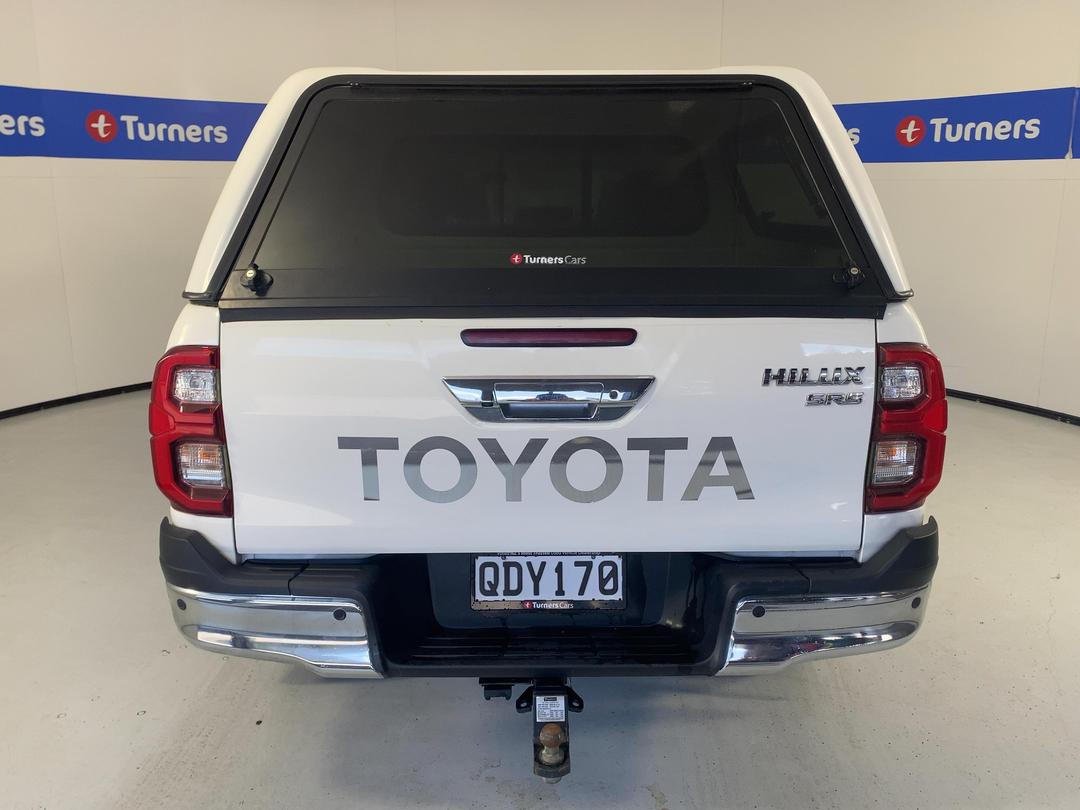 Photo '6' of Toyota Hilux