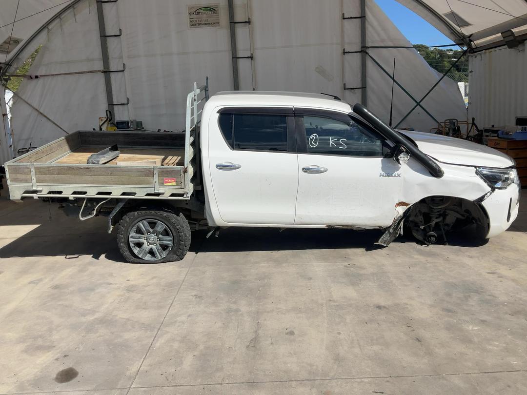 Photo '9' of Toyota Hilux SR5 TD DC Photo '9' of Toyota Hilux SR5 TD DC