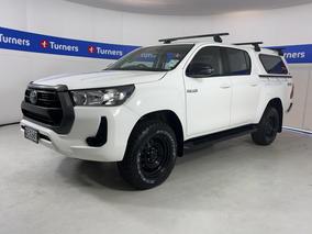 Photo '4' of Toyota Hilux