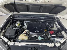 Photo '13' of Toyota Hilux