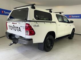 Photo '7' of Toyota Hilux