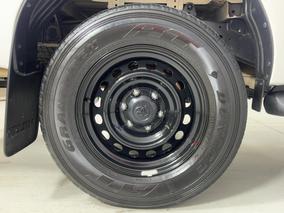 Photo '12' of Toyota Hilux