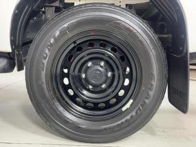 Photo '11' of Toyota Hilux