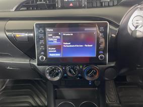 Photo '18' of Toyota Hilux