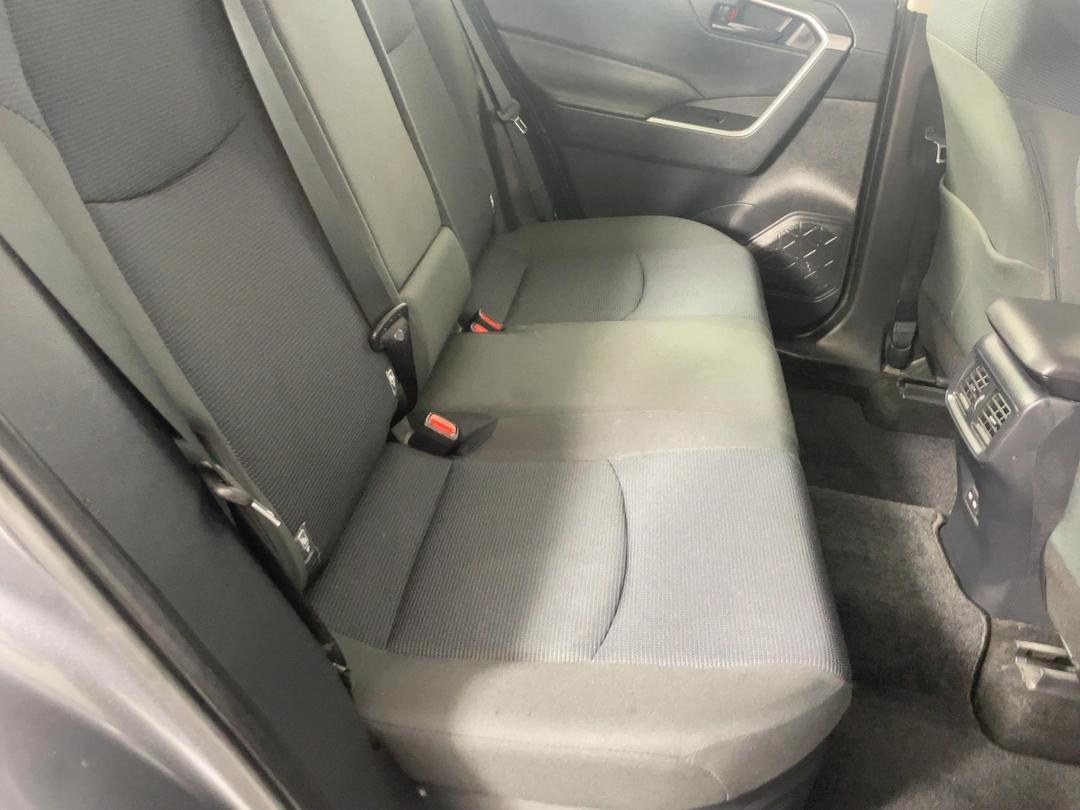 Photo '20' of Toyota Rav4