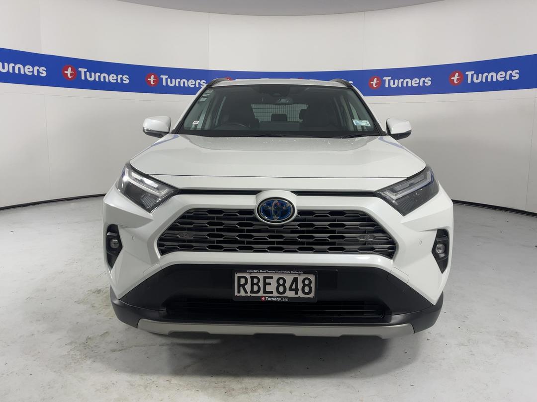 Photo '2' of Toyota Rav4