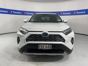 Photo '2' of Toyota Rav4