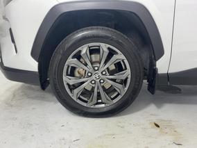 Photo '10' of Toyota Rav4
