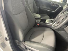 Photo '16' of Toyota Rav4
