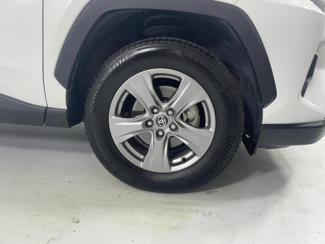 Photo '9' of Toyota Rav4
