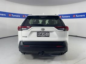 Photo '6' of Toyota Rav4