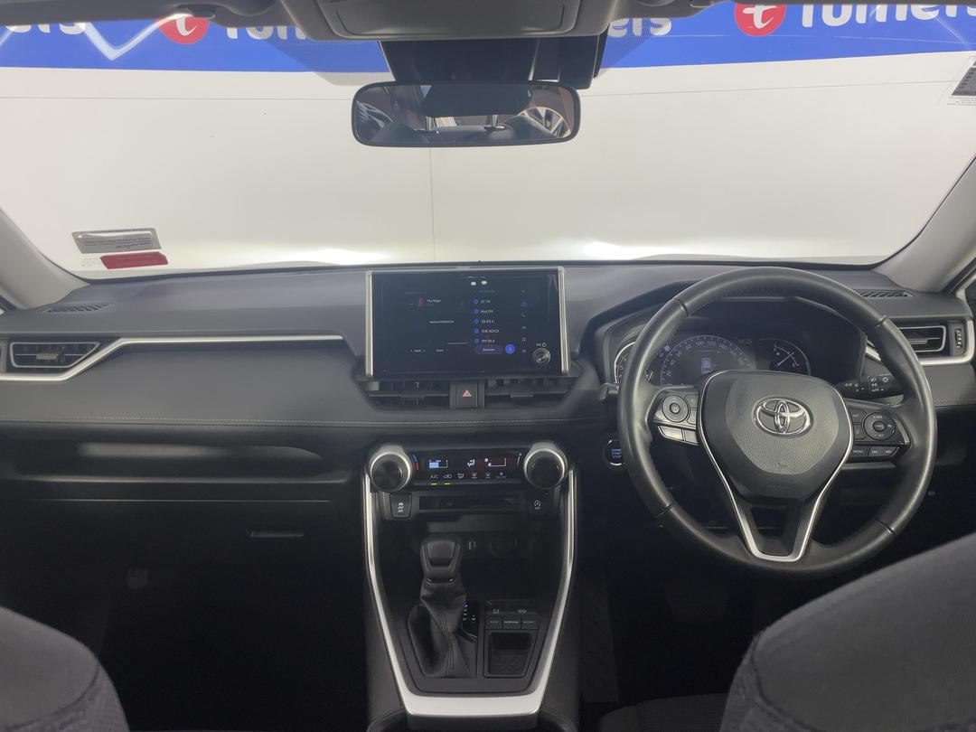 Photo '17' of Toyota Rav4