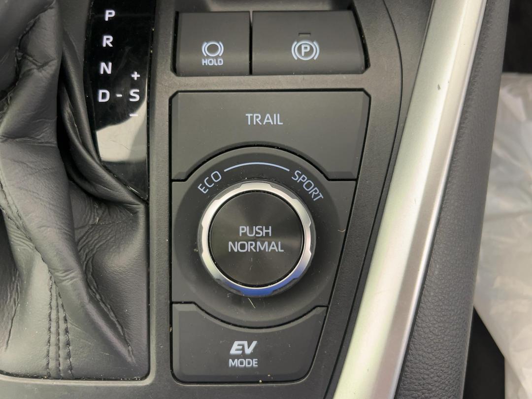 Photo '26' of Toyota Rav4