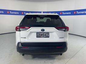 Photo '6' of Toyota Rav4