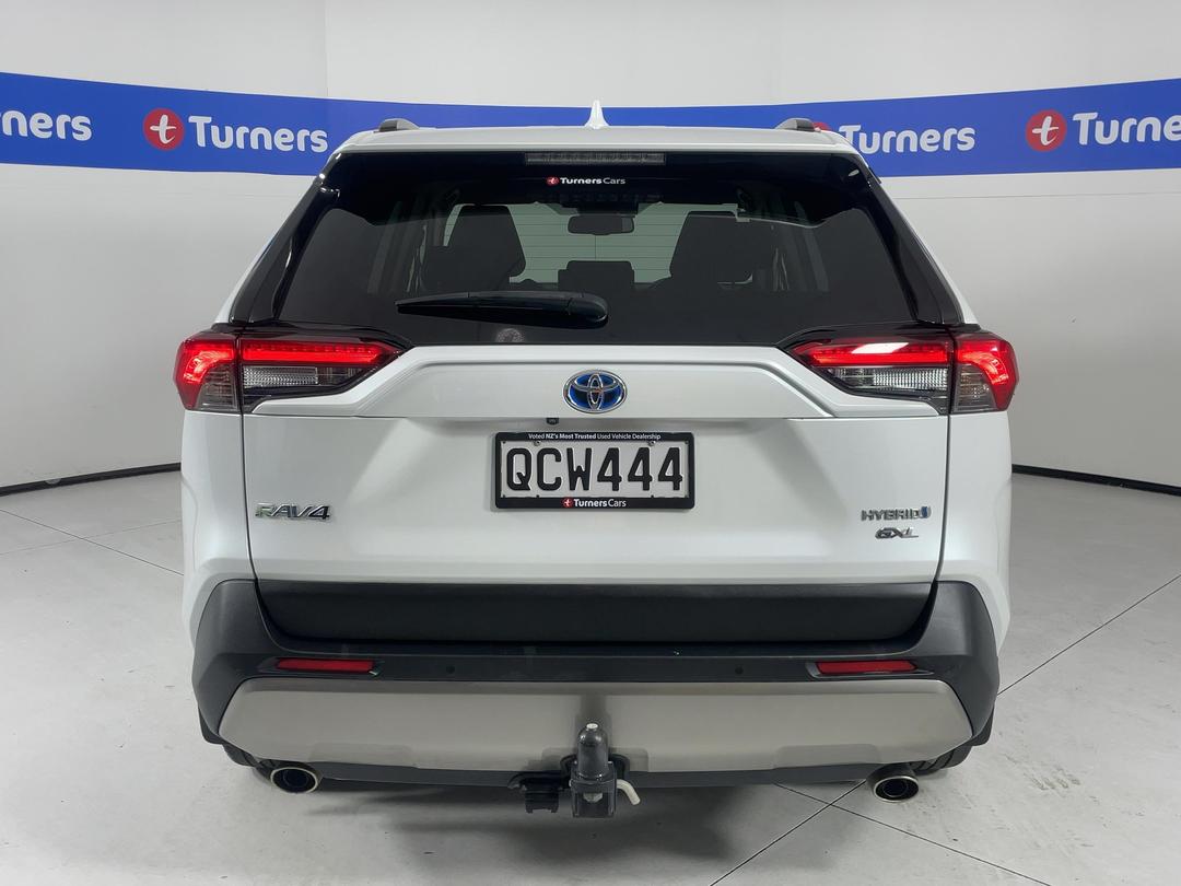 Photo '6' of Toyota Rav4