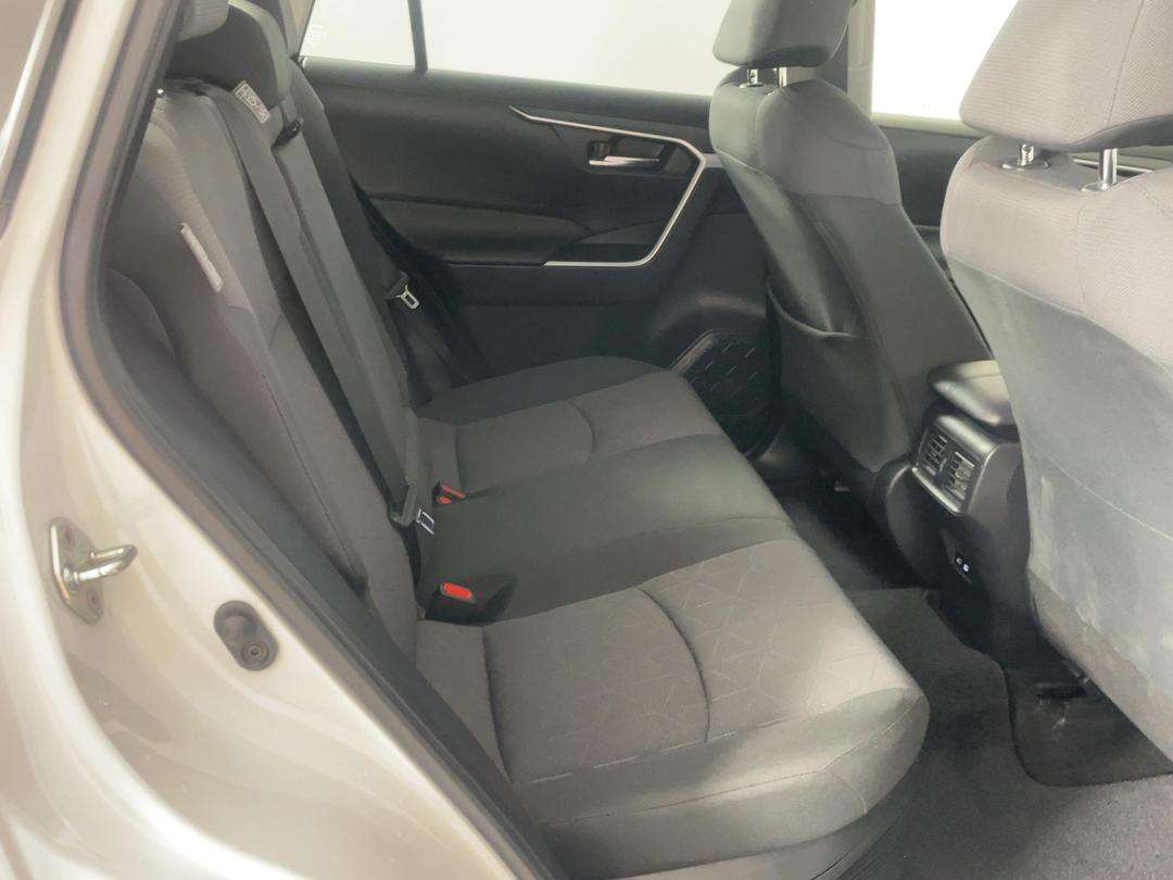 Photo '20' of Toyota Rav4