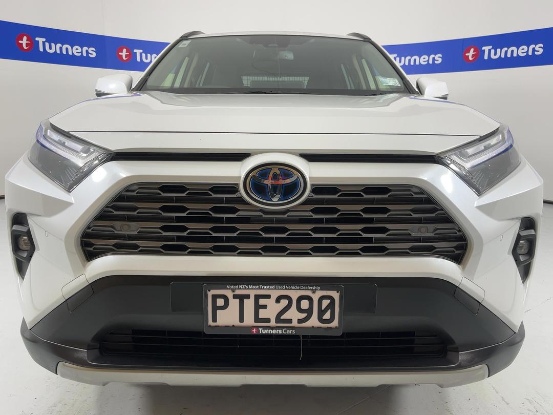 Photo '2' of Toyota Rav4