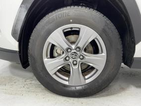Photo '10' of Toyota Rav4