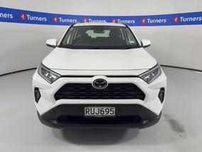 Photo '2' of Toyota Rav4