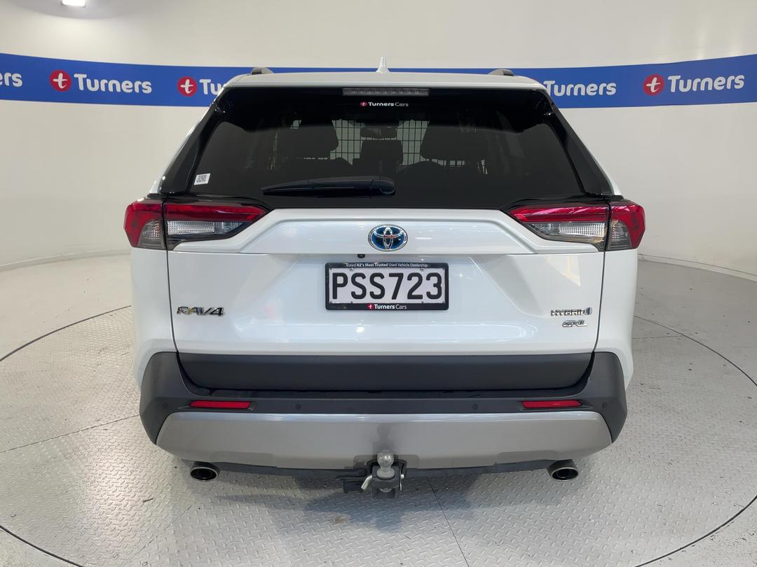 Photo '6' of Toyota Rav4
