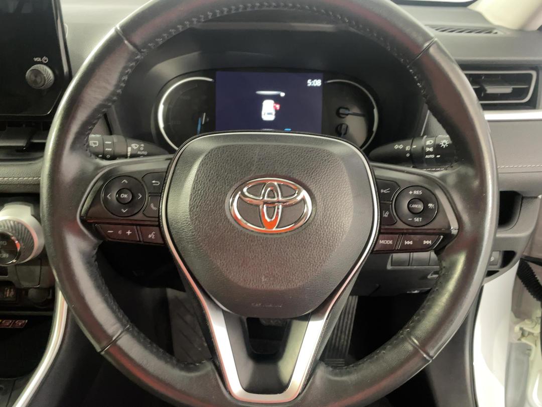 Photo '28' of Toyota Rav4