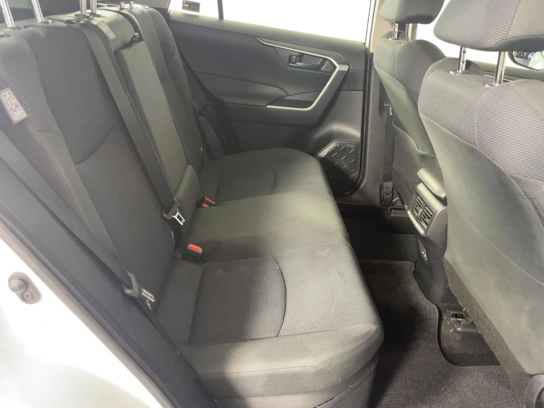 Photo '20' of Toyota Rav4