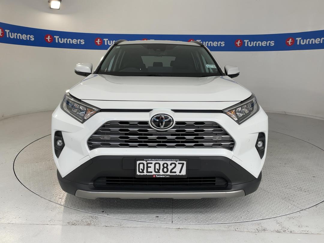 Photo '2' of Toyota Rav4