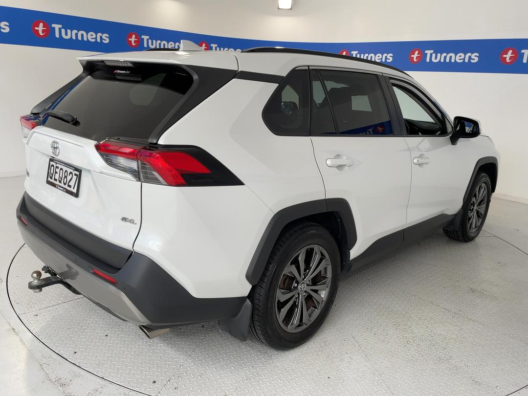 Photo '7' of Toyota Rav4